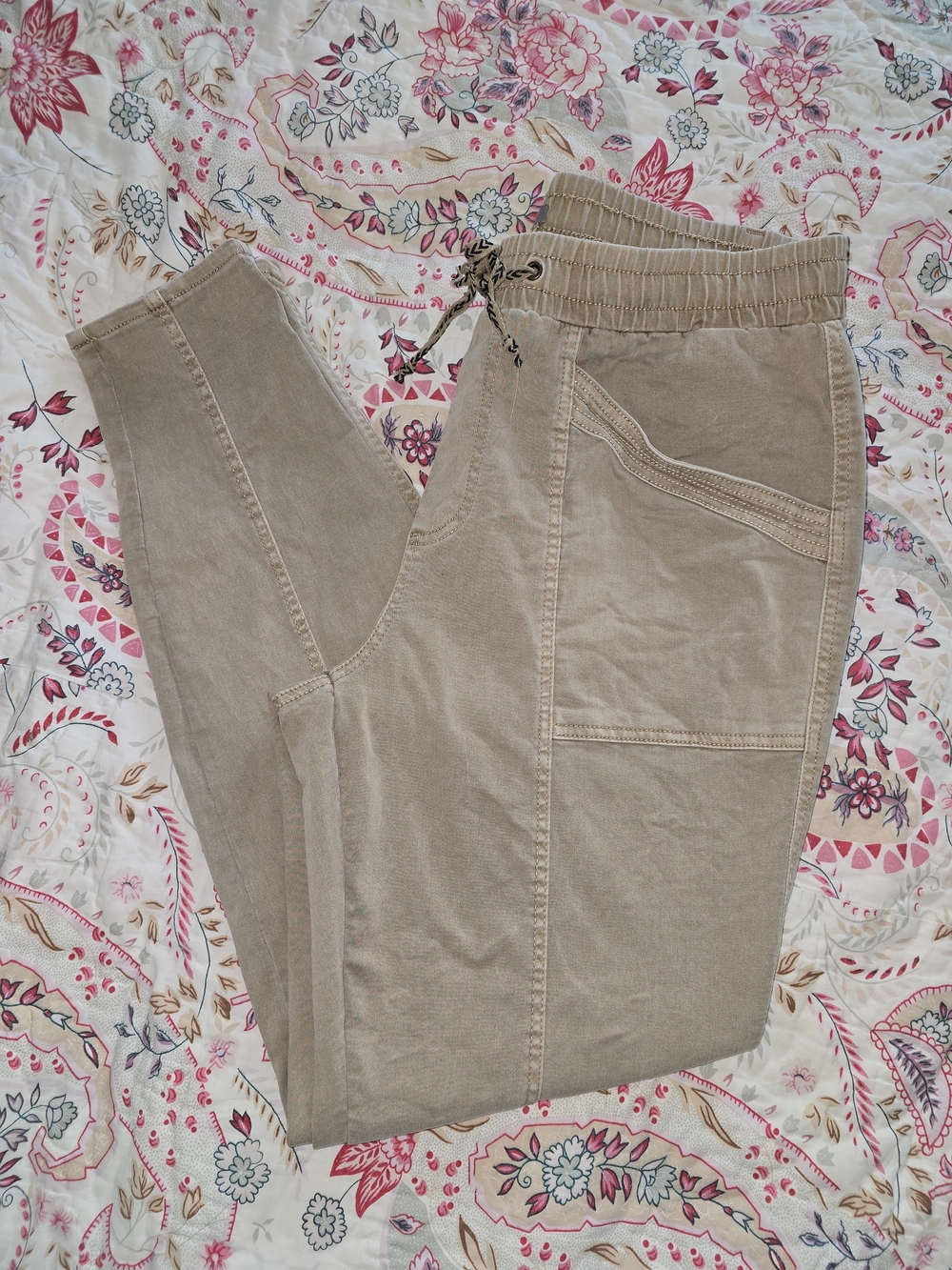 Women's Casual Drawstring Cargo Style Pants